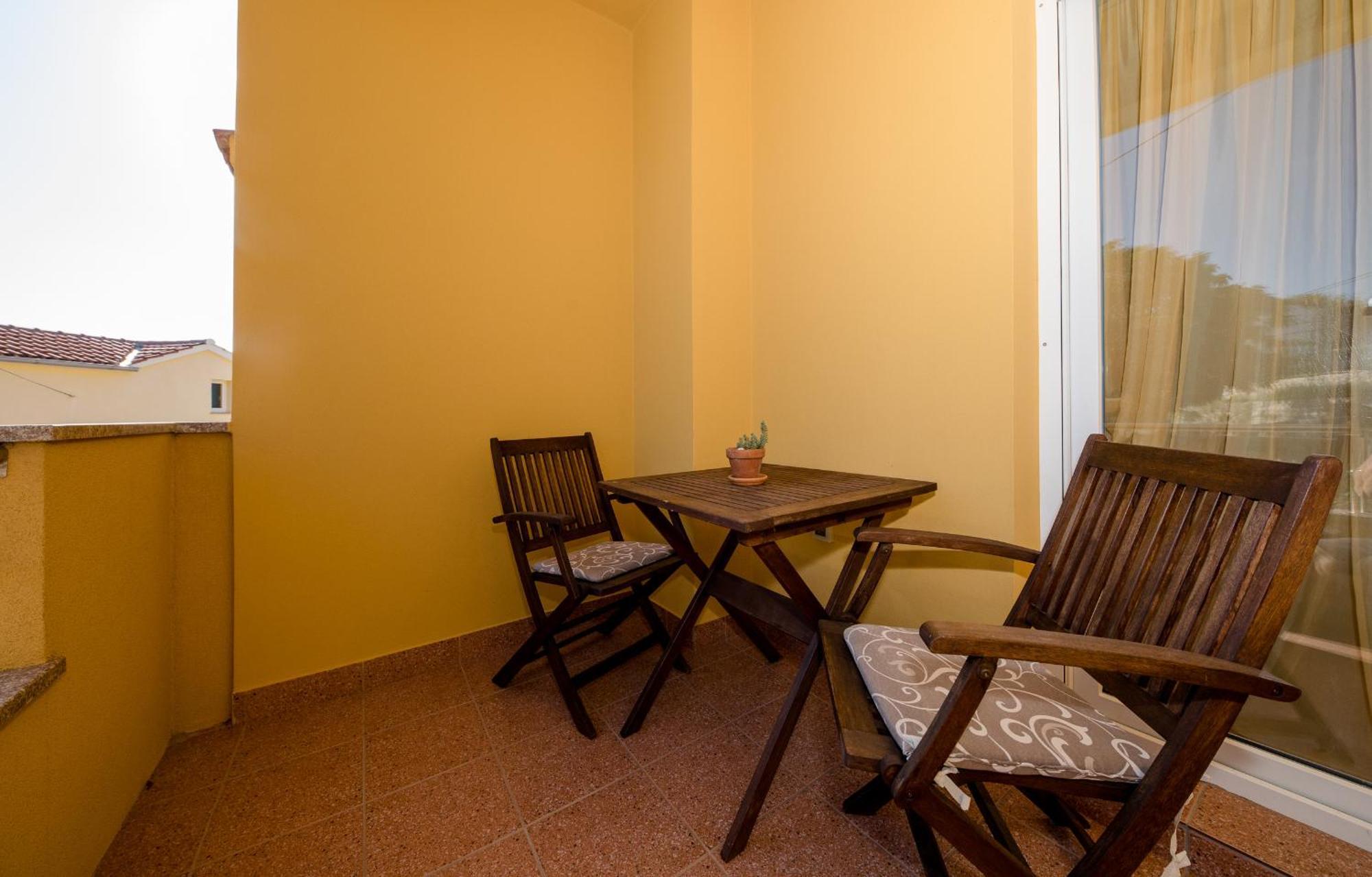 Apartments Silvana In Kampor Rom bilde